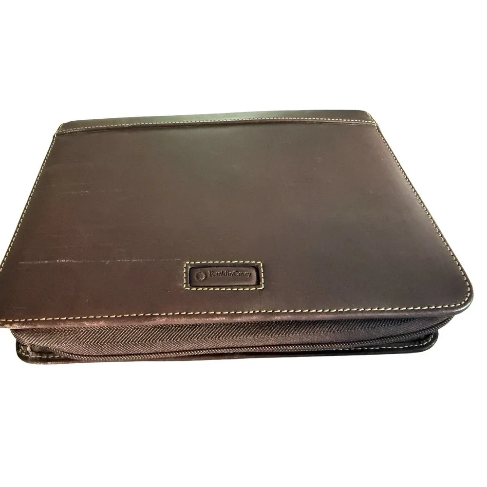 Franklin Covey Zip Binder Only Brown Full Grain Leather 7 Rings 9.5x7.5x1.5